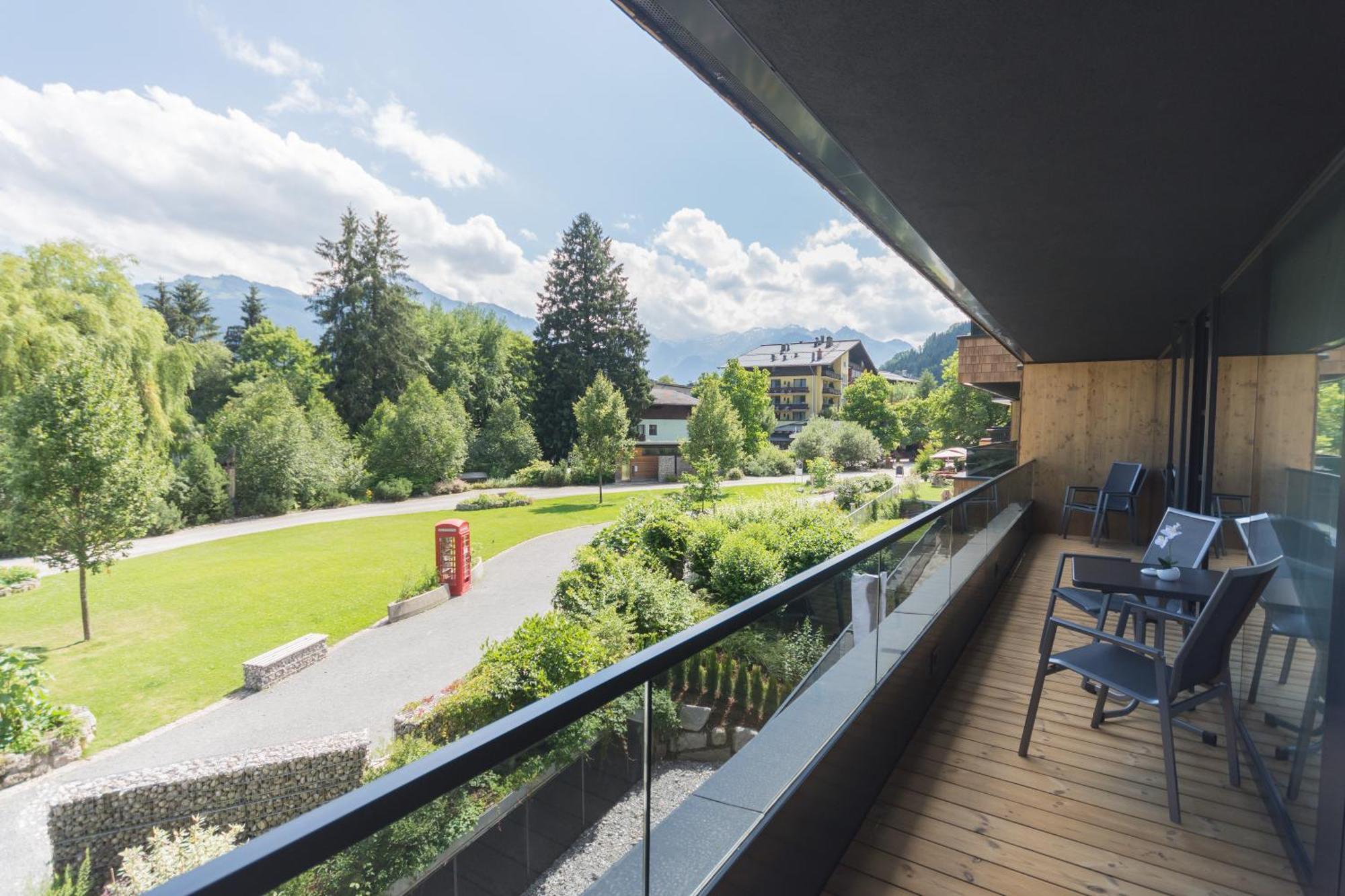 Schoenblick Residence Apartments - Including Summer Card Zell am See Rom bilde